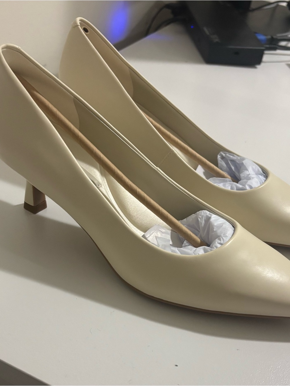 Cream Kitten Heels - Picture 2 of 3